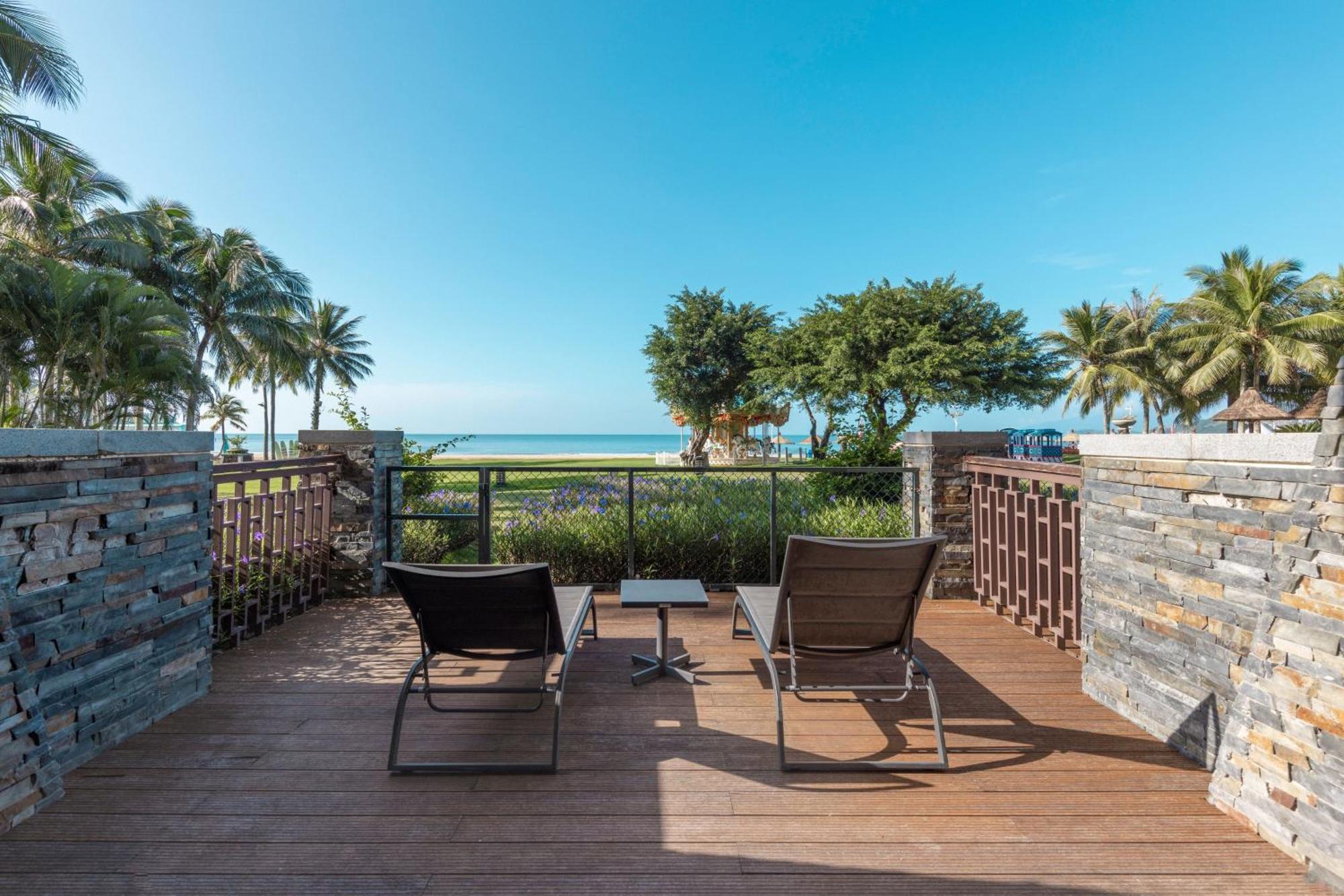 Sheraton Shenzhou Peninsula Resort Wanning Exterior foto